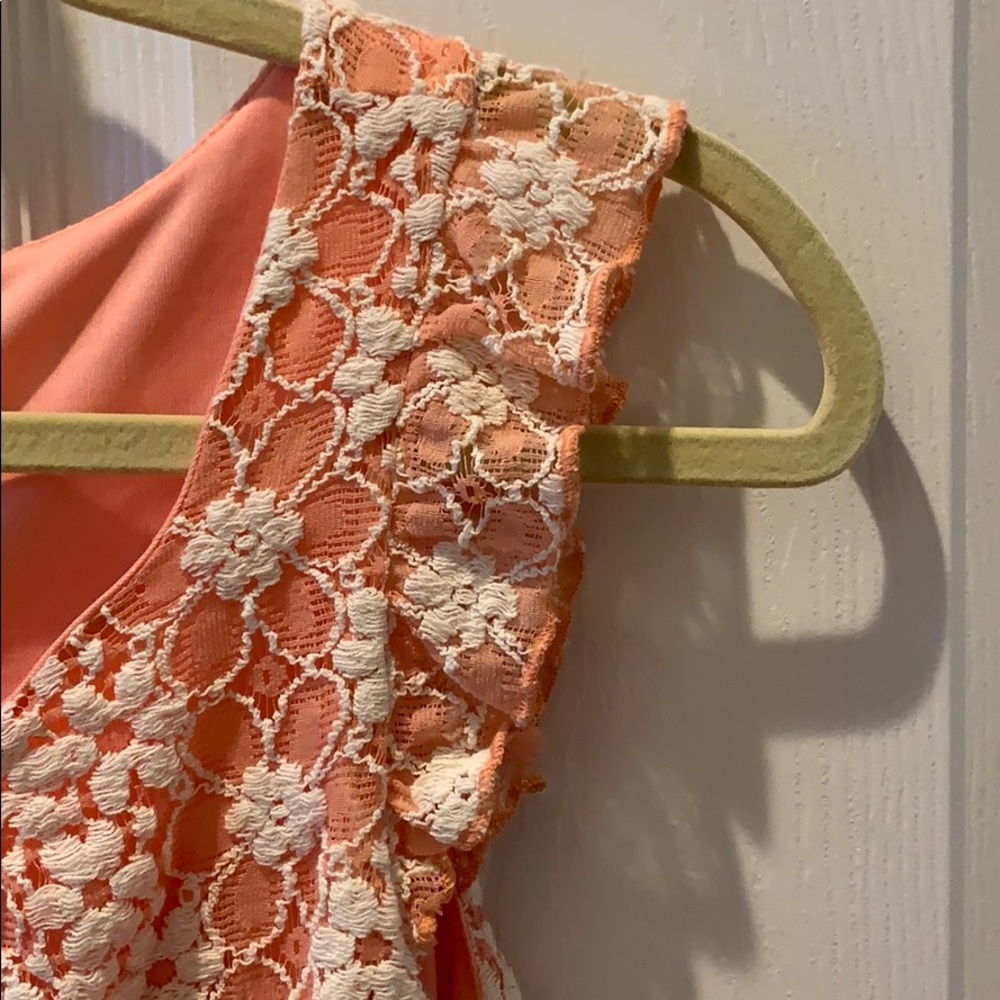 Floral top - Picture 3 of 4